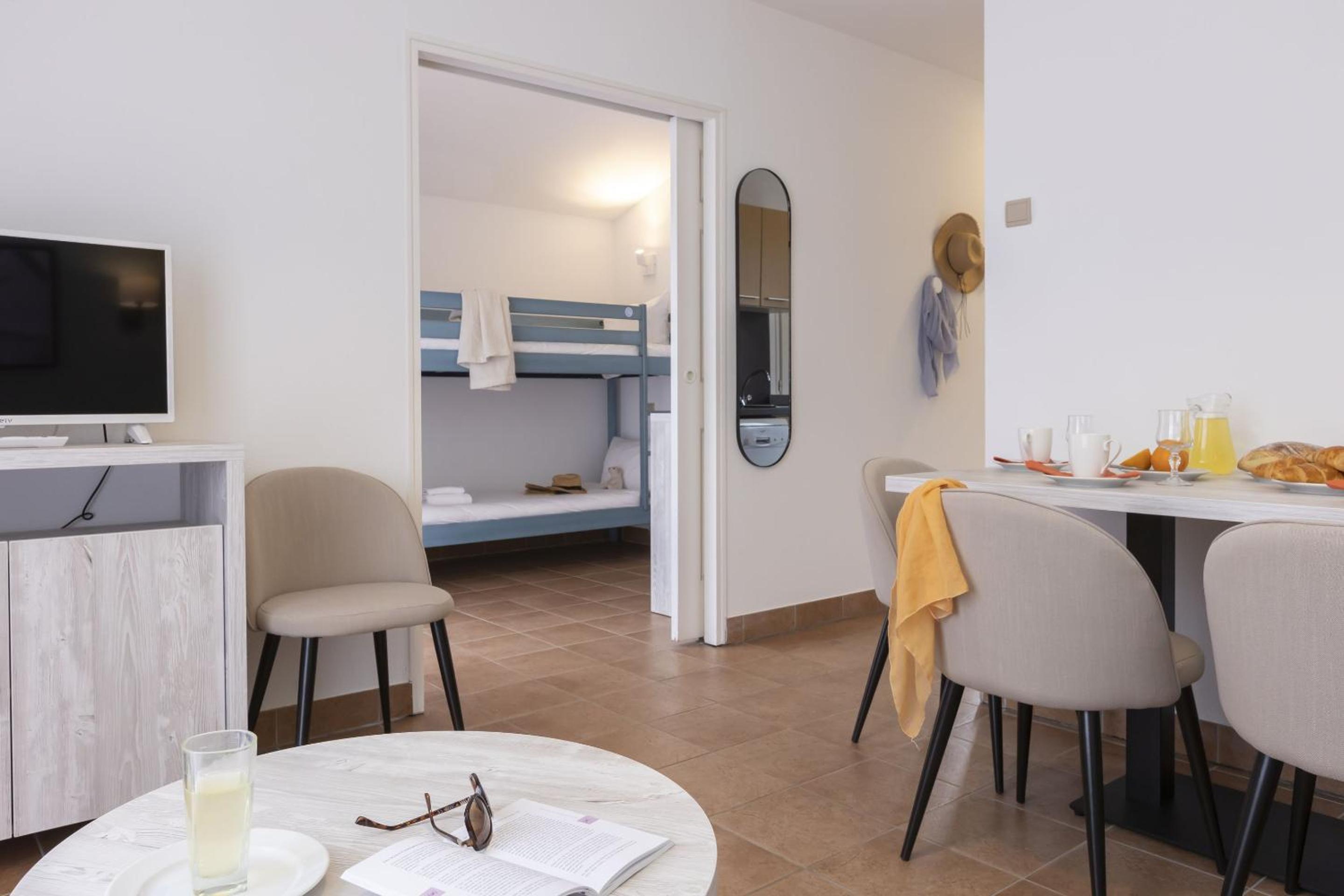 3-Room Apartment (6 people) photo 1