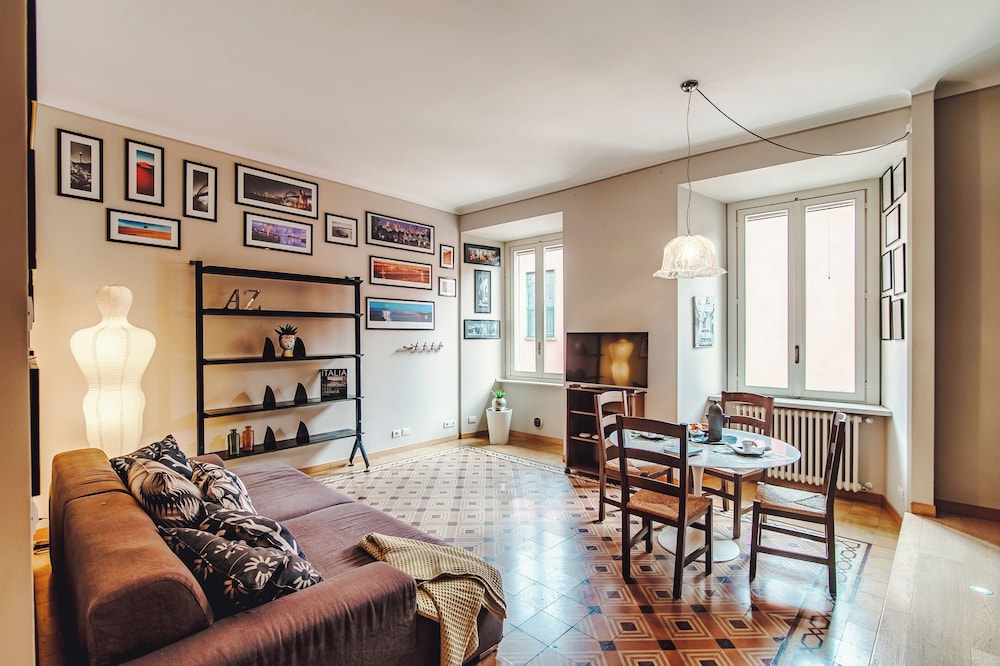 Comfort Apartment, City View