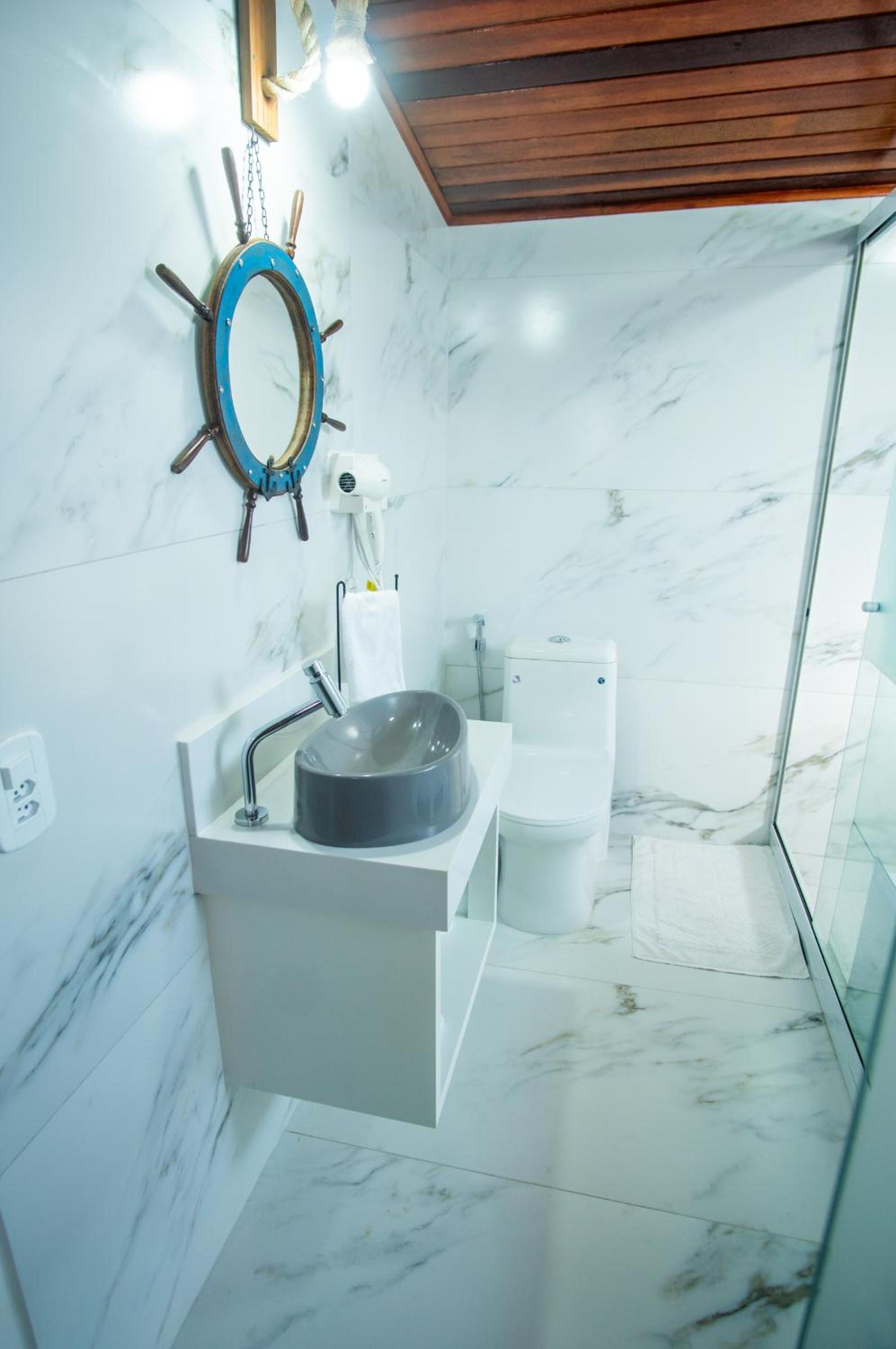Queen Room with Spa Bath photo 2