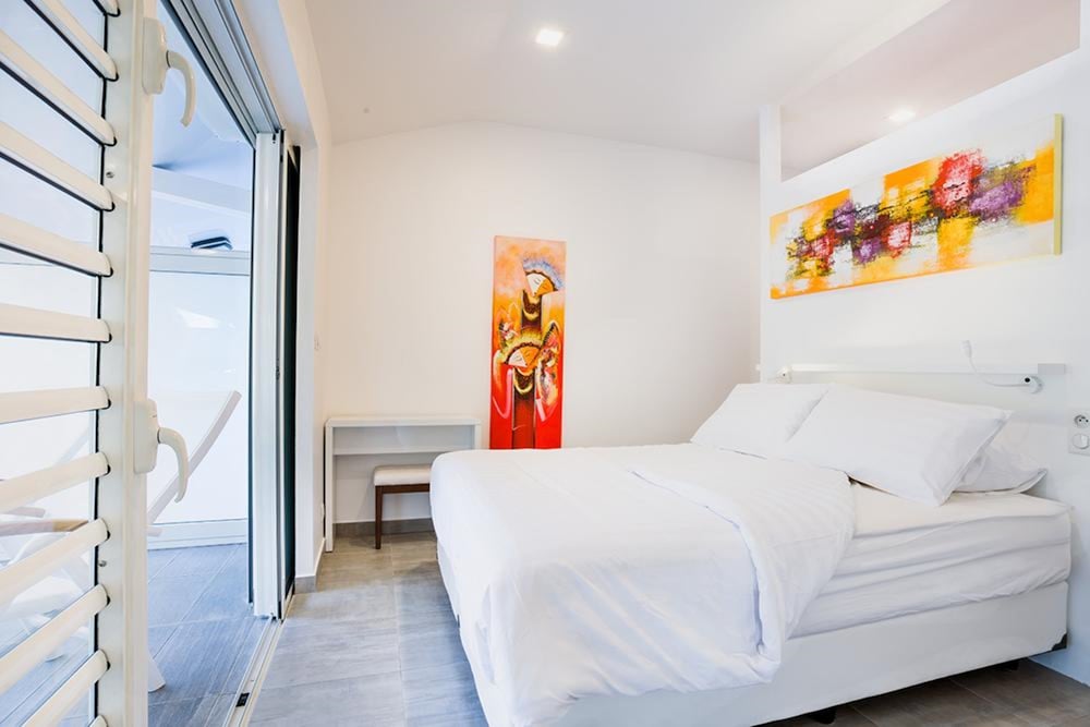 1st Floor Suite photo 1