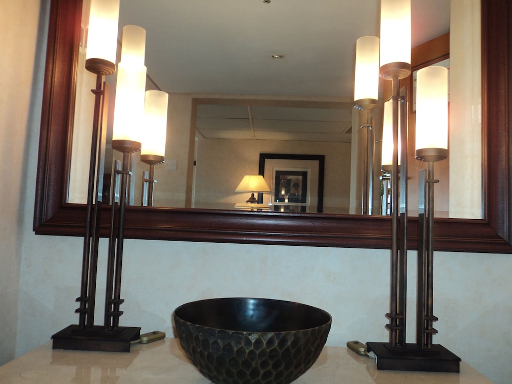 Junior Suite, 1 Queen Bed, City View photo 2