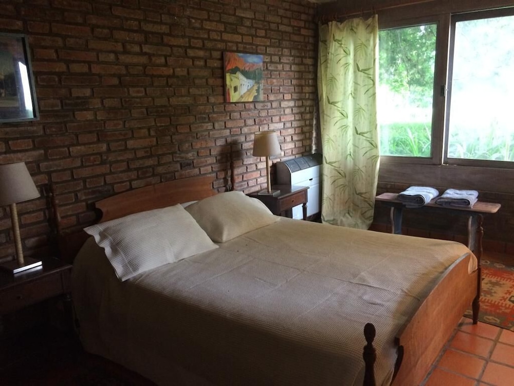 Basic Double Room photo 2