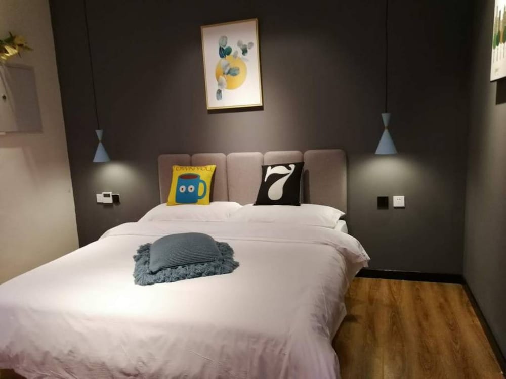Superior Twin Room, 2 Queen Beds photo 3