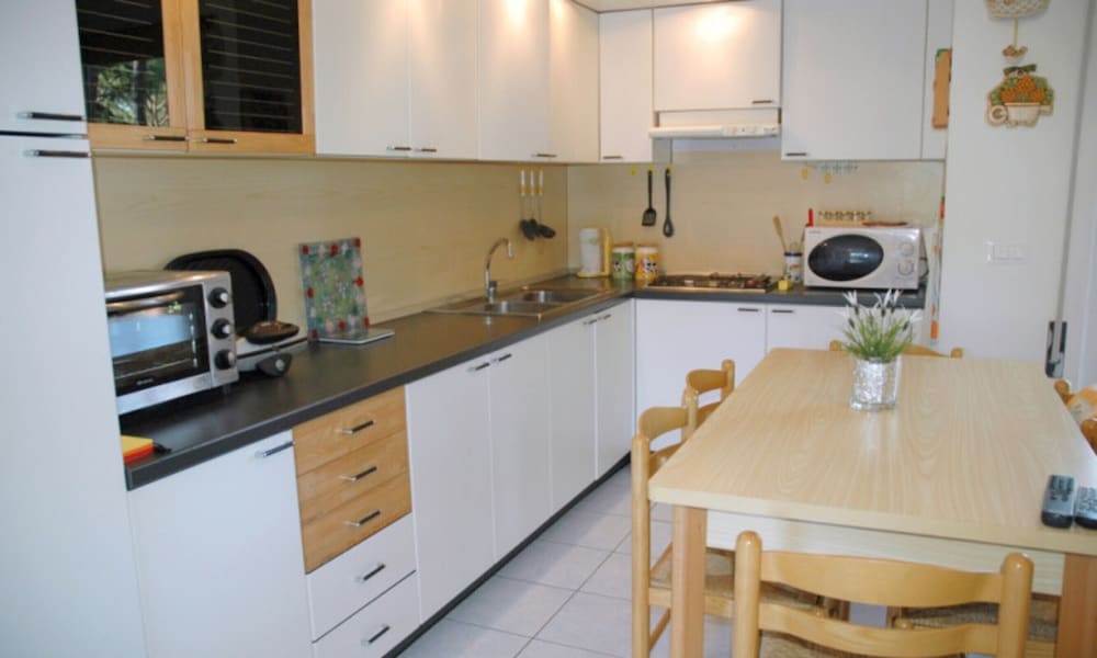 Apartment, 2 Bedrooms, Terrace, Garden View