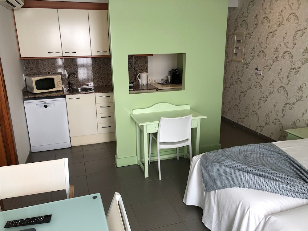 Family Room, 2 Bedrooms, Kitchen Family Room, 2 Bedrooms, Kitchen