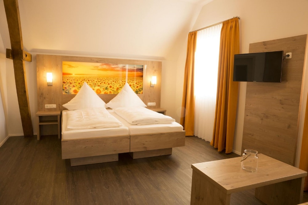 Comfort Room photo 2