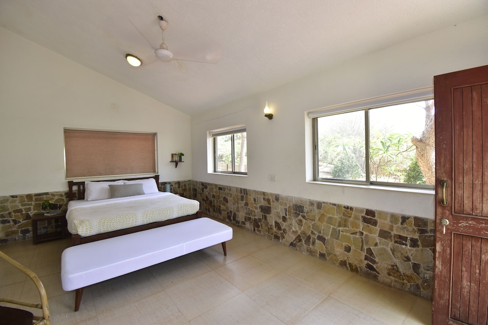 Standard Single Room - Photo 3