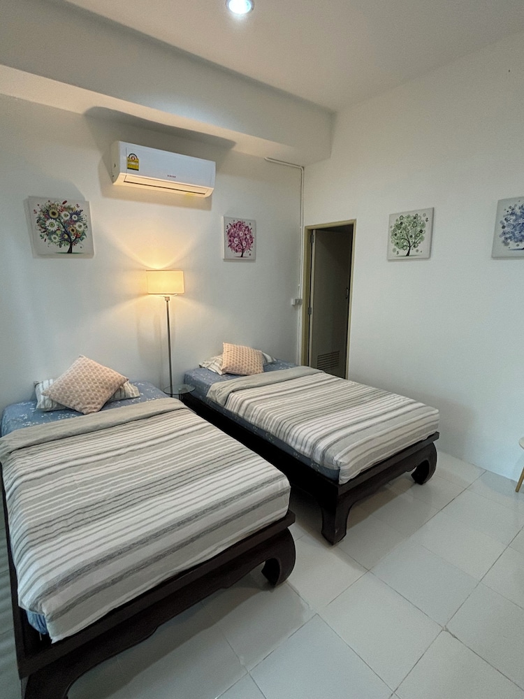 Superior Twin Room - Photo 2