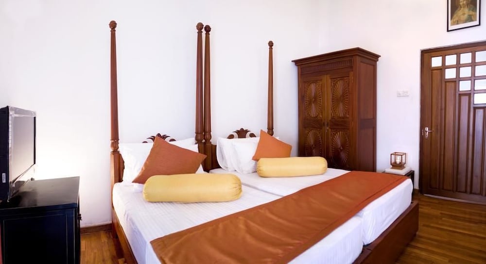 Deluxe Double Or Twin Room photo 1