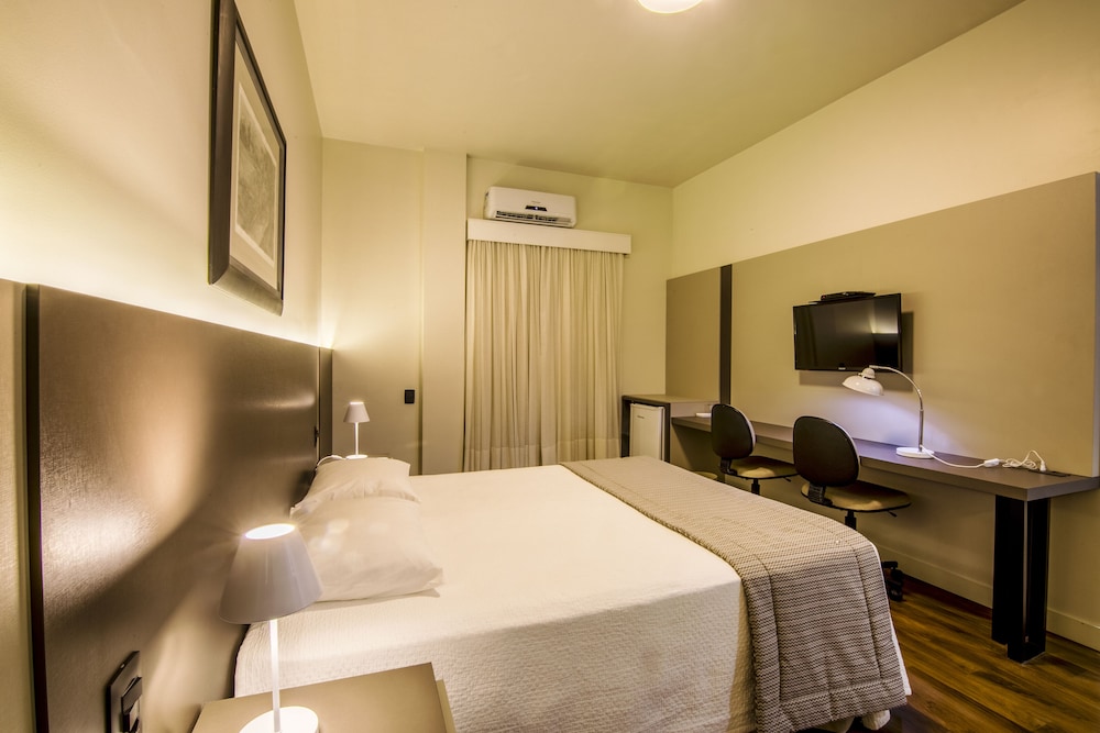 Luxury Suite, 1 King Bed photo 3