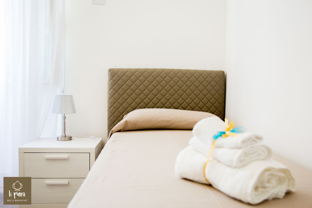 Triple Room, Partial Sea View (Pumo Blu) photo 2