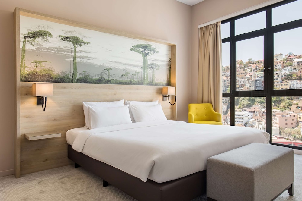 Superior Apartment (Hill View)
