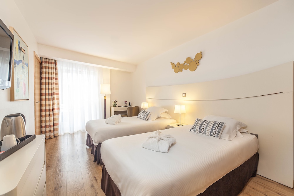 Superior Room - Photo 3
