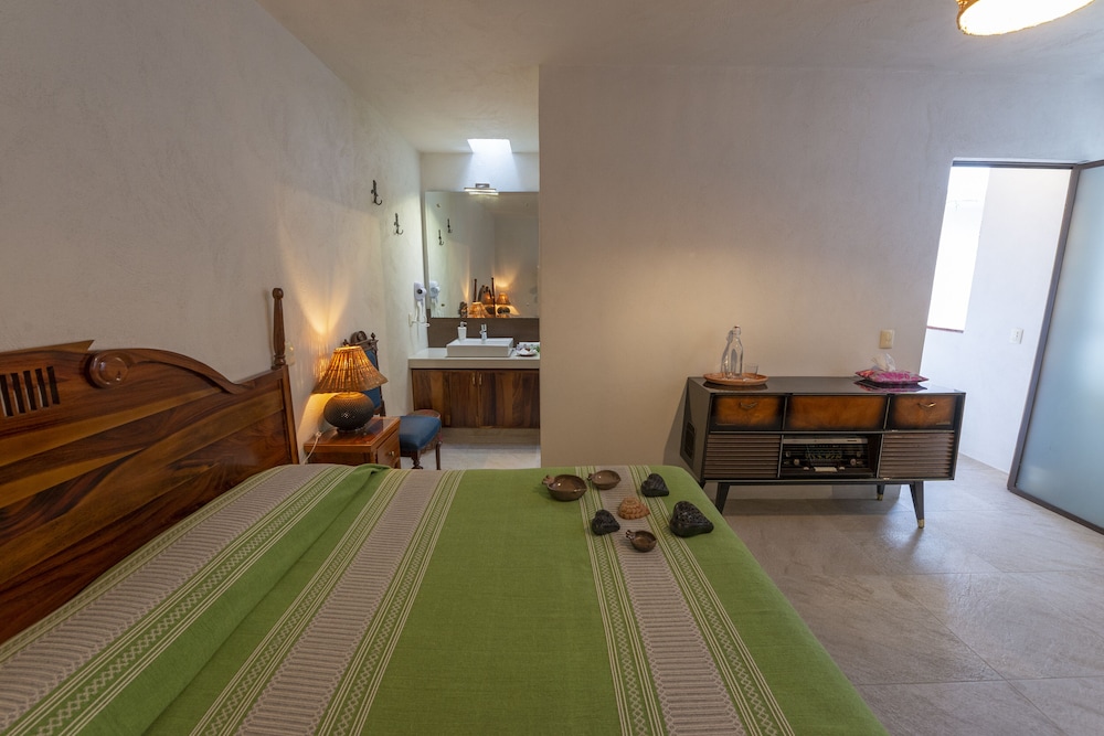 Design Double Room, 1 King Bed photo 3