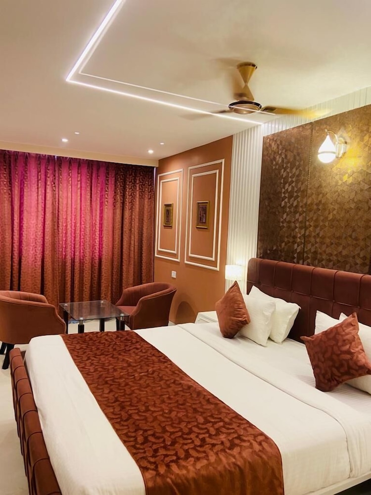 Club Room photo 1
