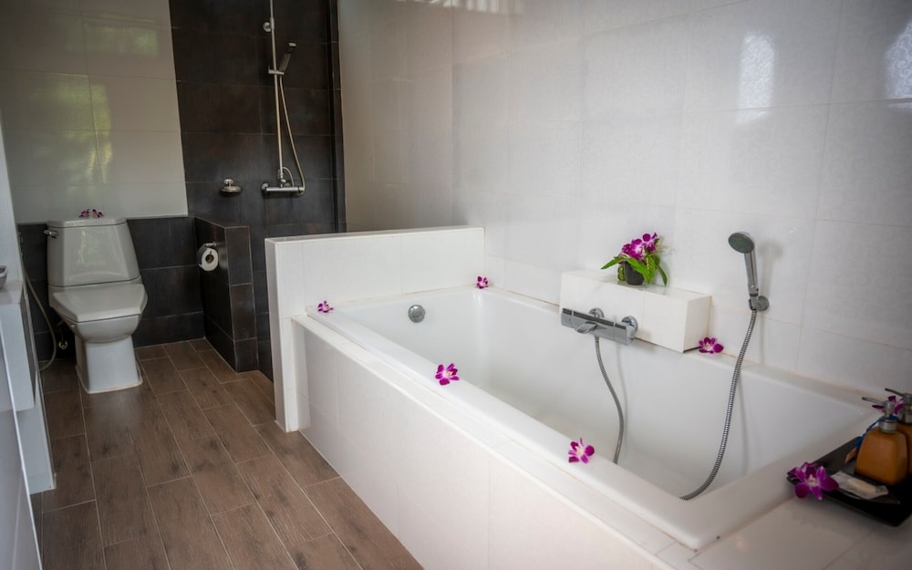 Plunge Pool Suite Villa - Garden View photo 3
