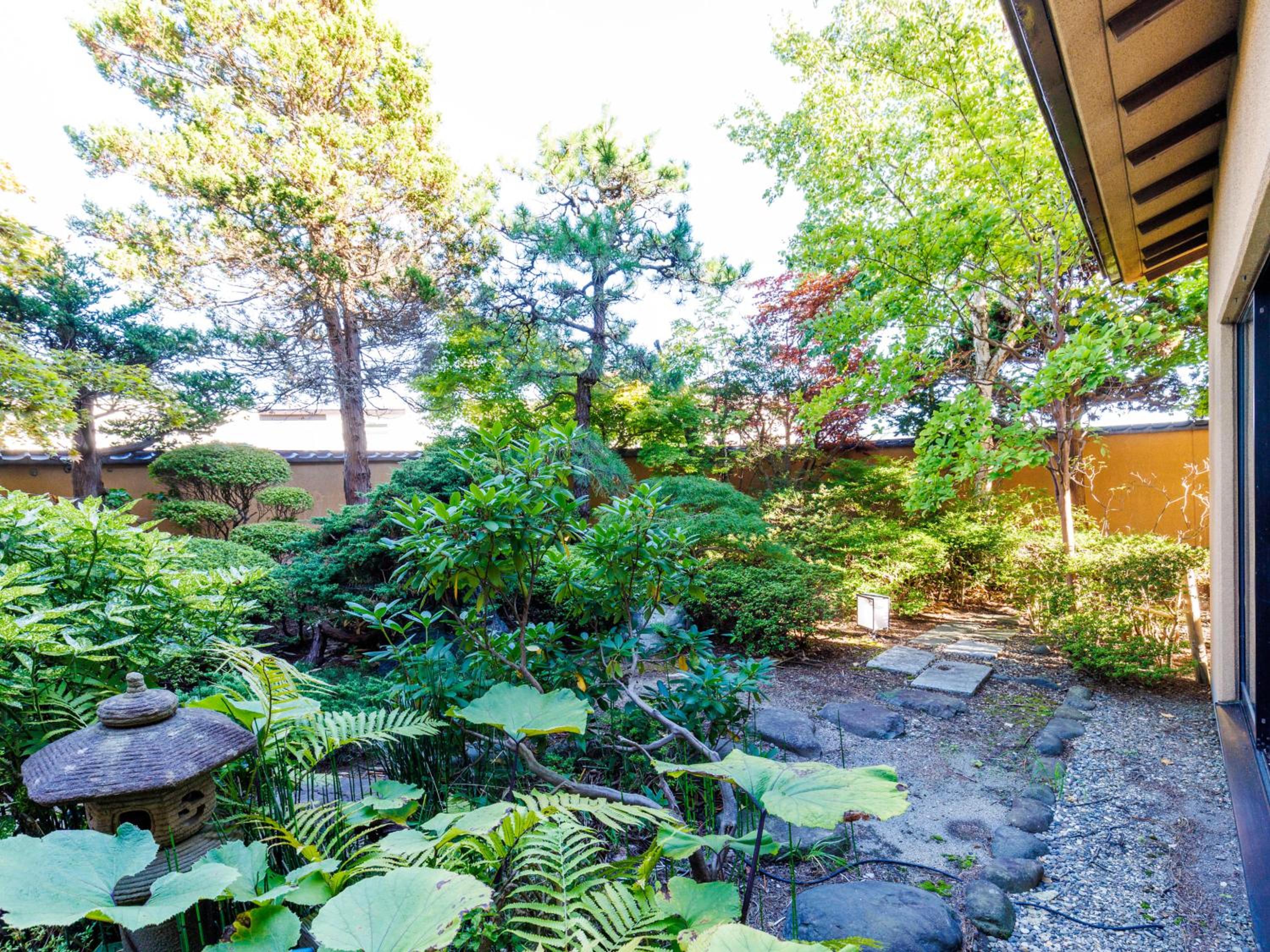 Japanese-Style Suite Room with Open-Air Hot Spring bath photo 3