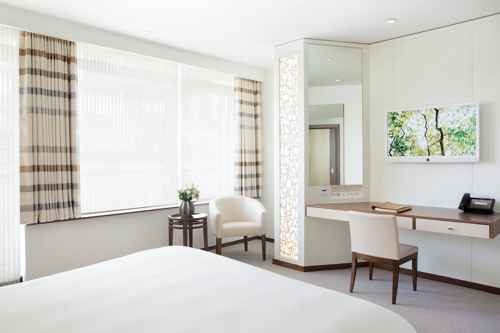 Deluxe Room (City)