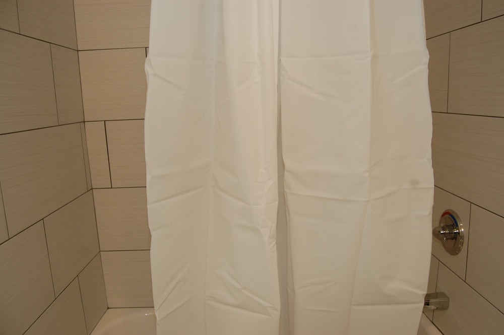 Deluxe Room - Photo 28