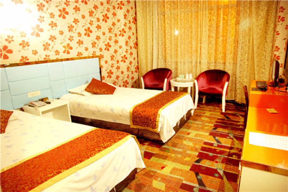 Deluxe Twin Room photo 1