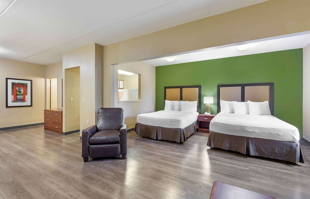 Deluxe Studio, Multiple Beds, Non Smoking photo 1