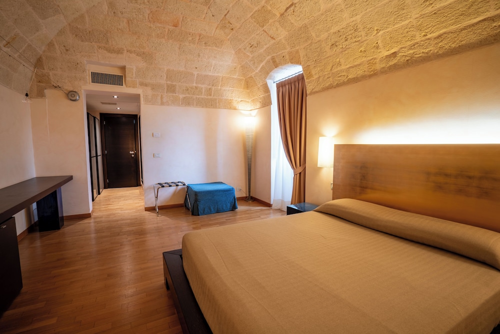 Junior Suite - Photo 10