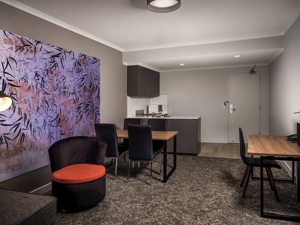 Executive Apartment, 1 Bedroom - Photo 3