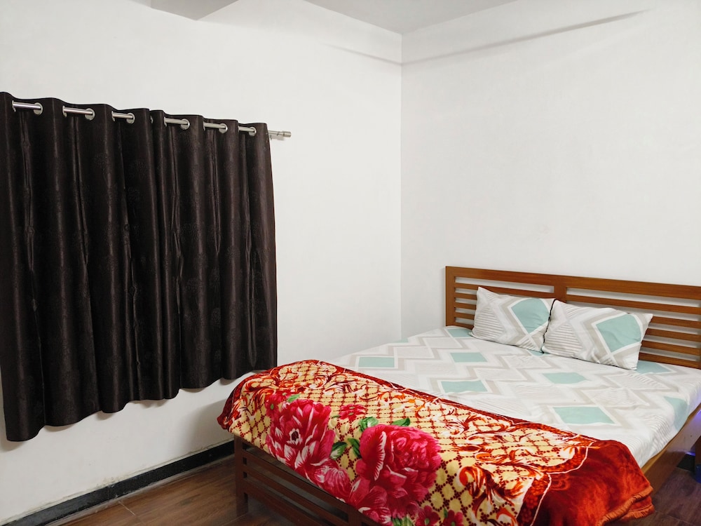 Deluxe Single Room, Balcony, Garden View photo 2