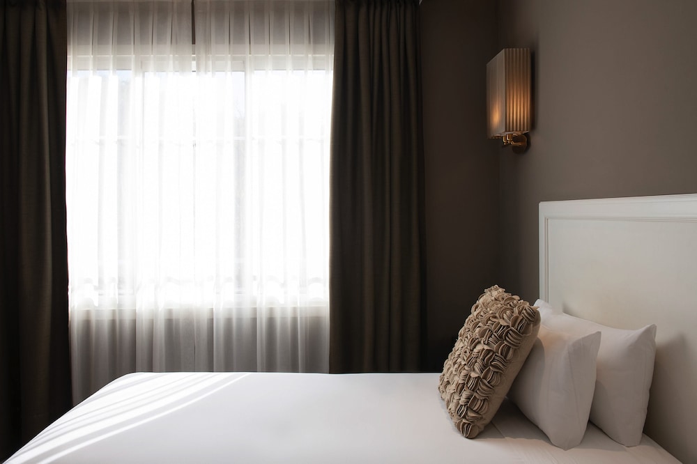 Superior Double Room Single Use photo 3
