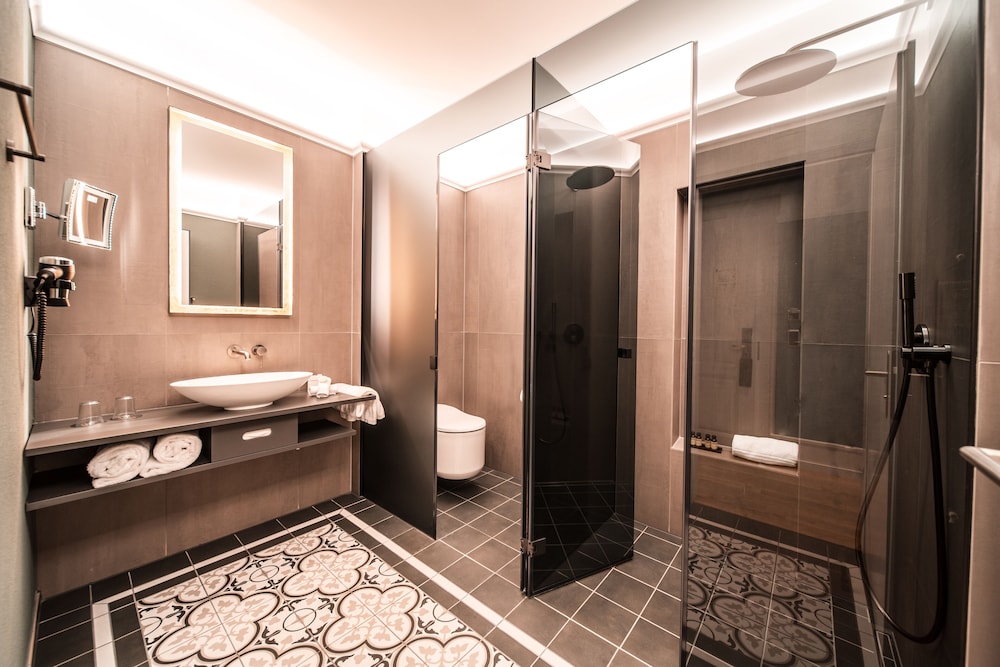 Modern, air-conditioned rooms, without balcony
