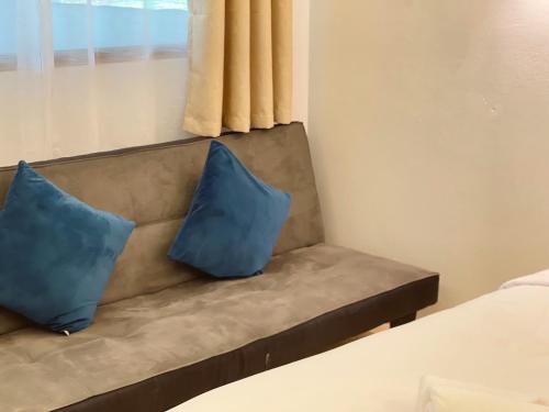 Double Room with Mountain View - Photo 13