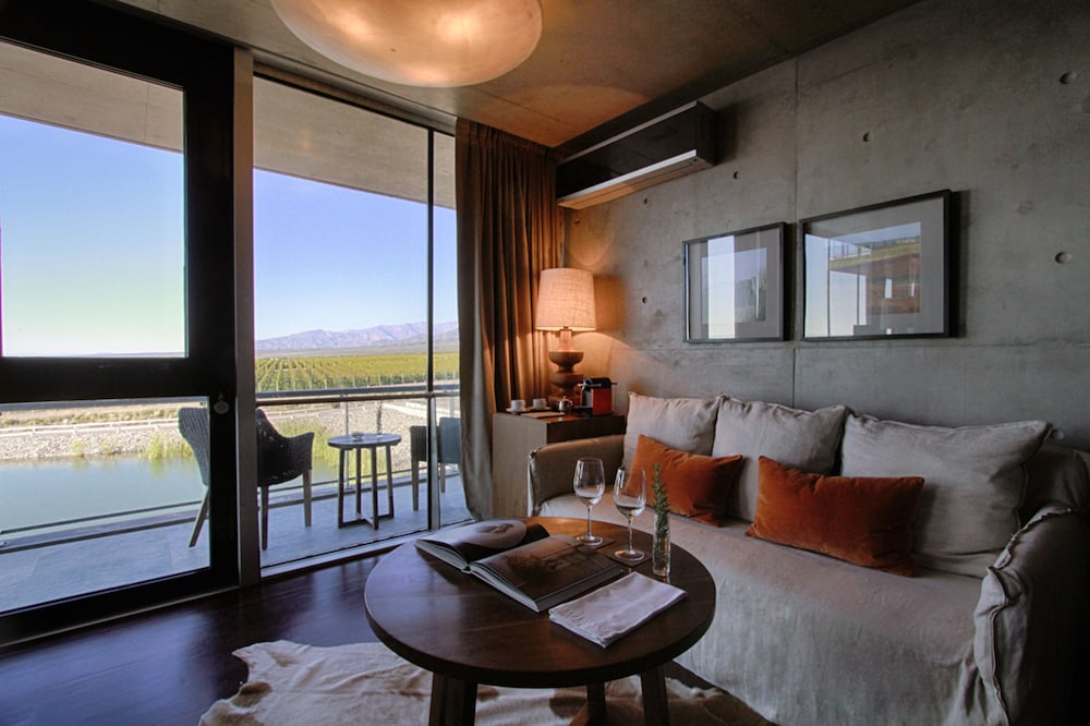 Suite (Laguna)