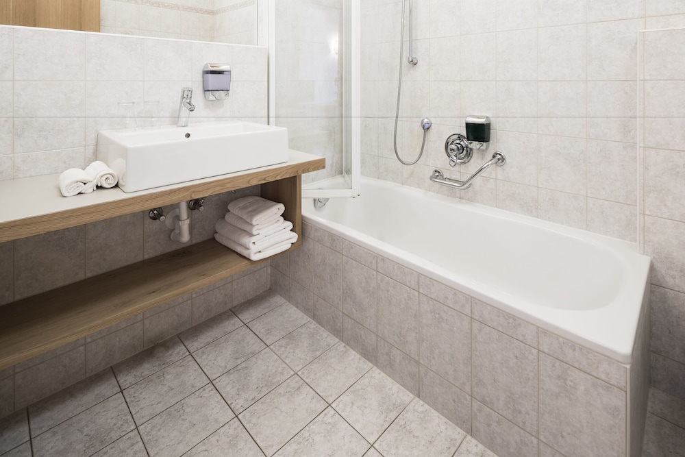 Suite, 2 Bedrooms (Spitzen Suite) photo 2