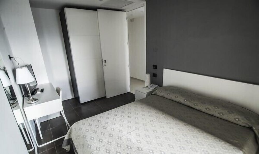 Comfort Double or Twin Room, City View photo 2