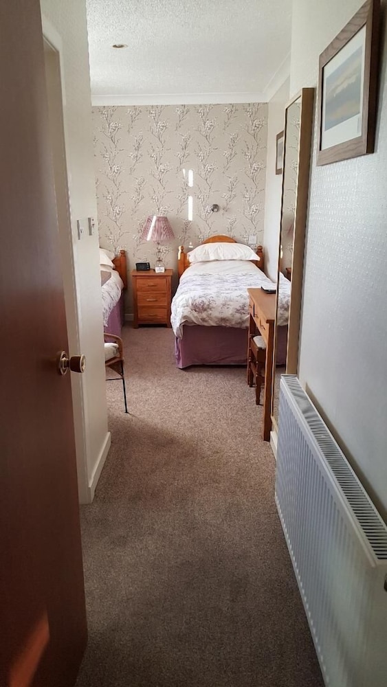Standard Twin Room, Garden View photo 1