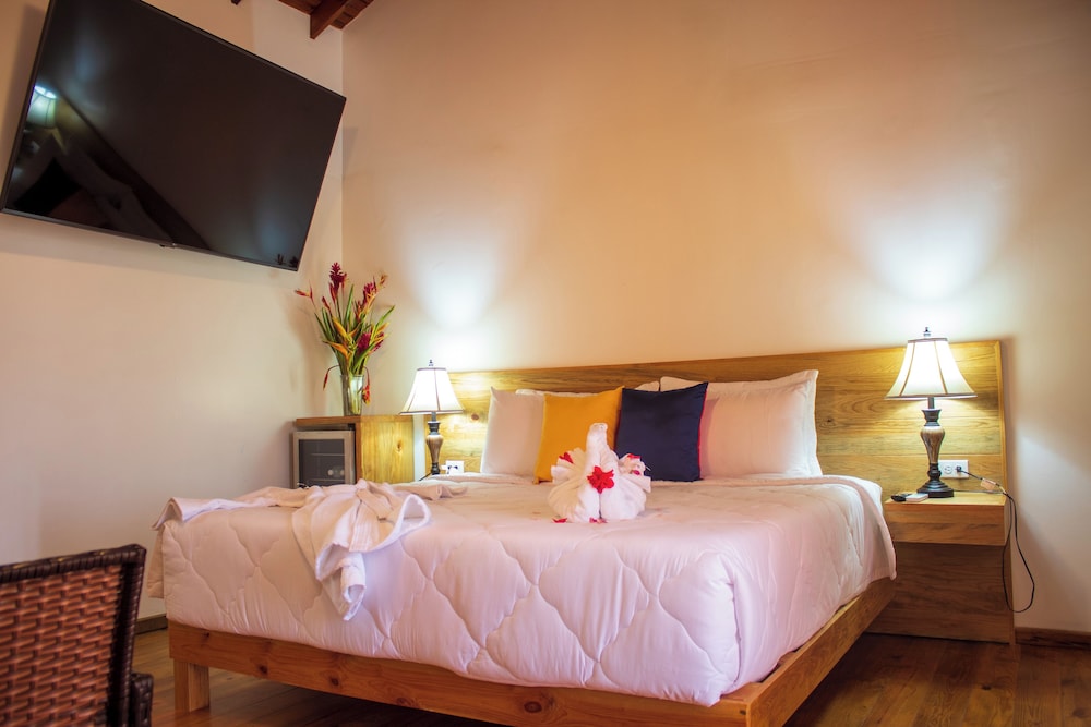 Deluxe Queen Room photo 2