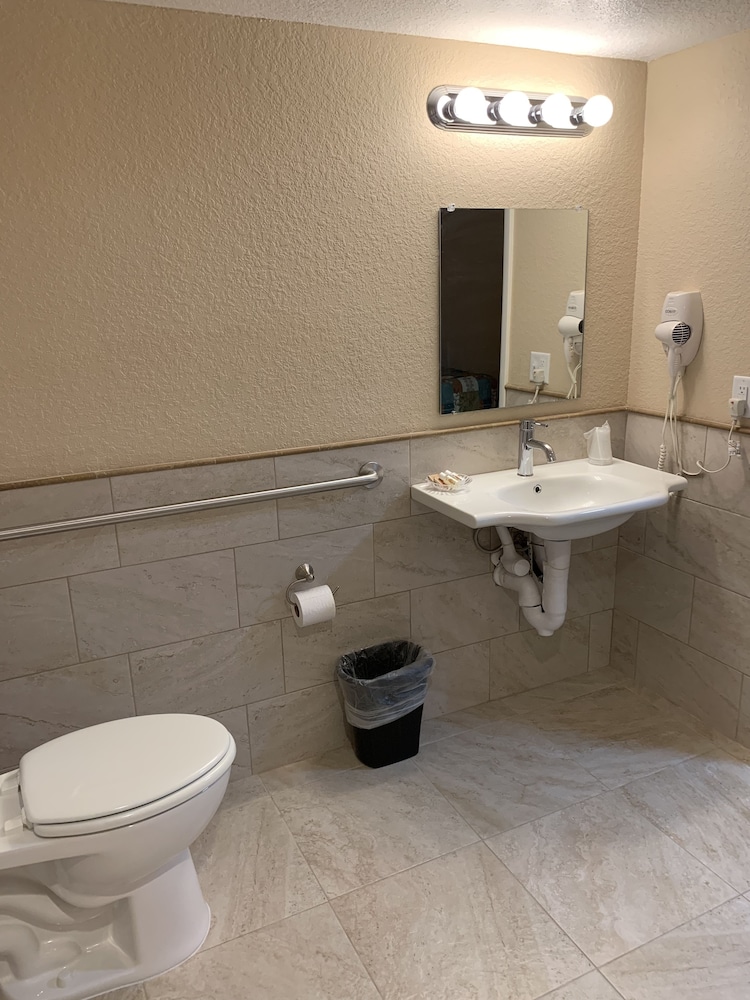 Suite, 1 Bedroom, Accessible, Canal View photo 2