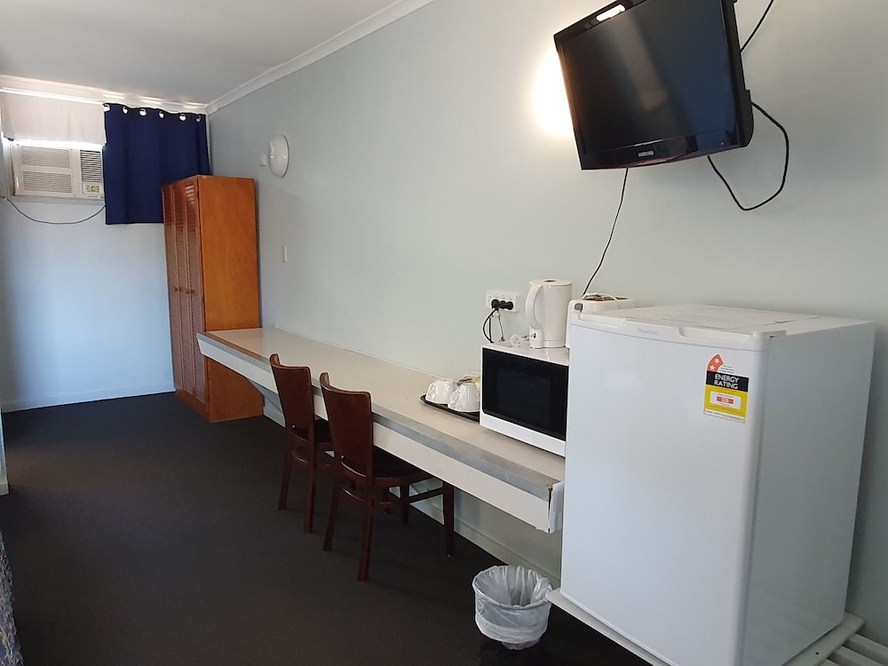 Standard Room (Queen 2 singles) photo 1