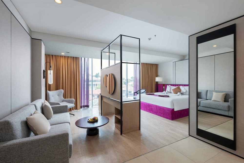 Deluxe Studio Suite, 1 King Bed