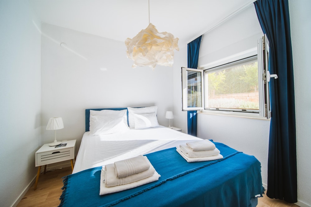 Classic Apartment, 1 Bedroom (A1) photo 2