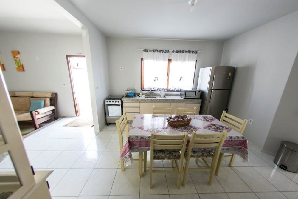 House, Multiple Beds photo 2