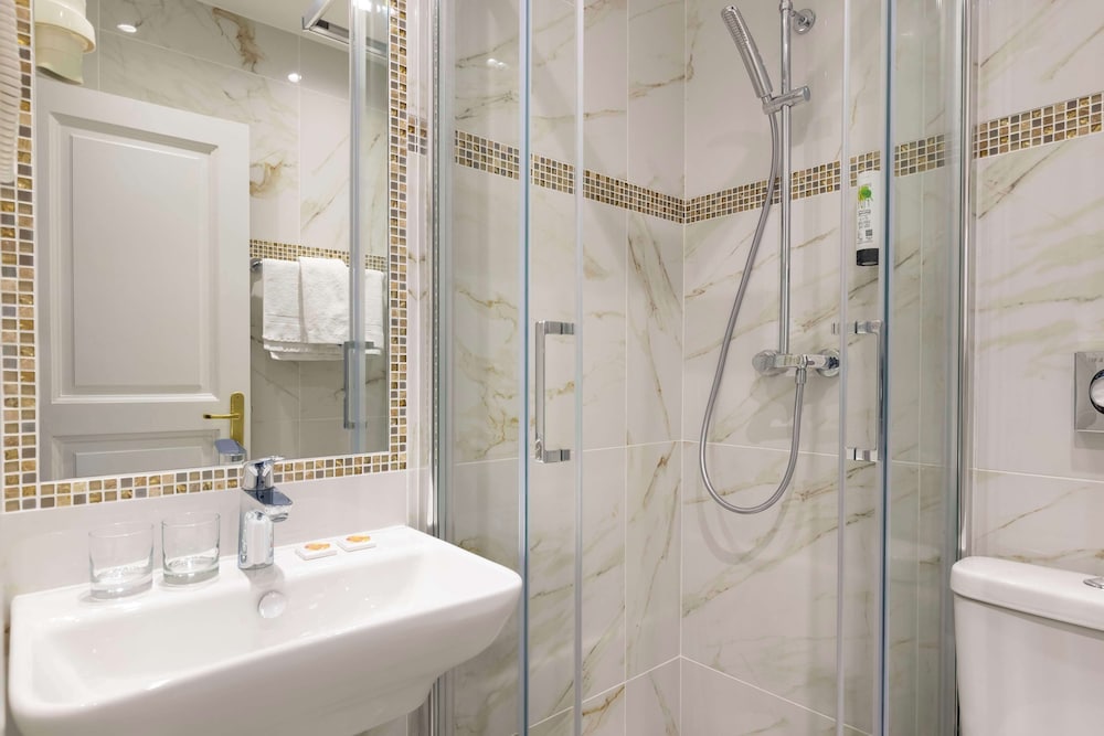 Superior Room, 1 Double Bed, Non Smoking, Sea View - Photo 4