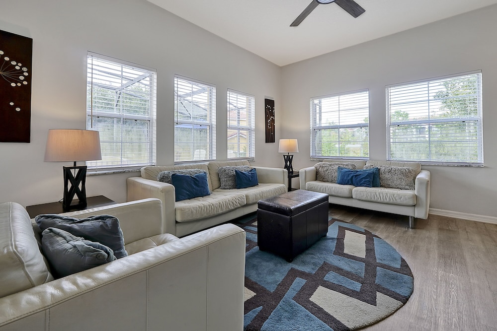Exclusive Townhome, 4 Bedrooms, Private Pool - Photo 20