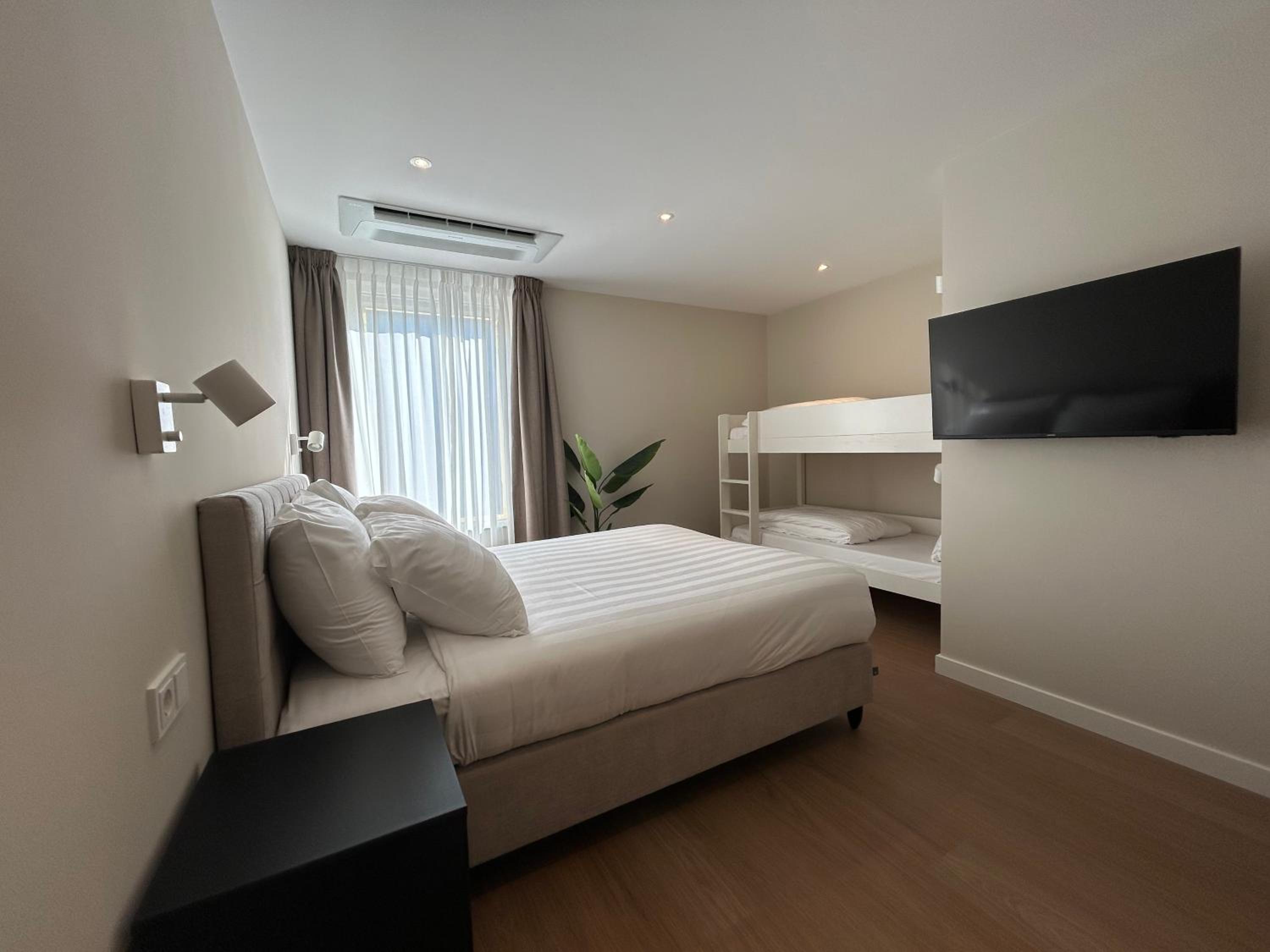 Deluxe Quadruple Room photo 1