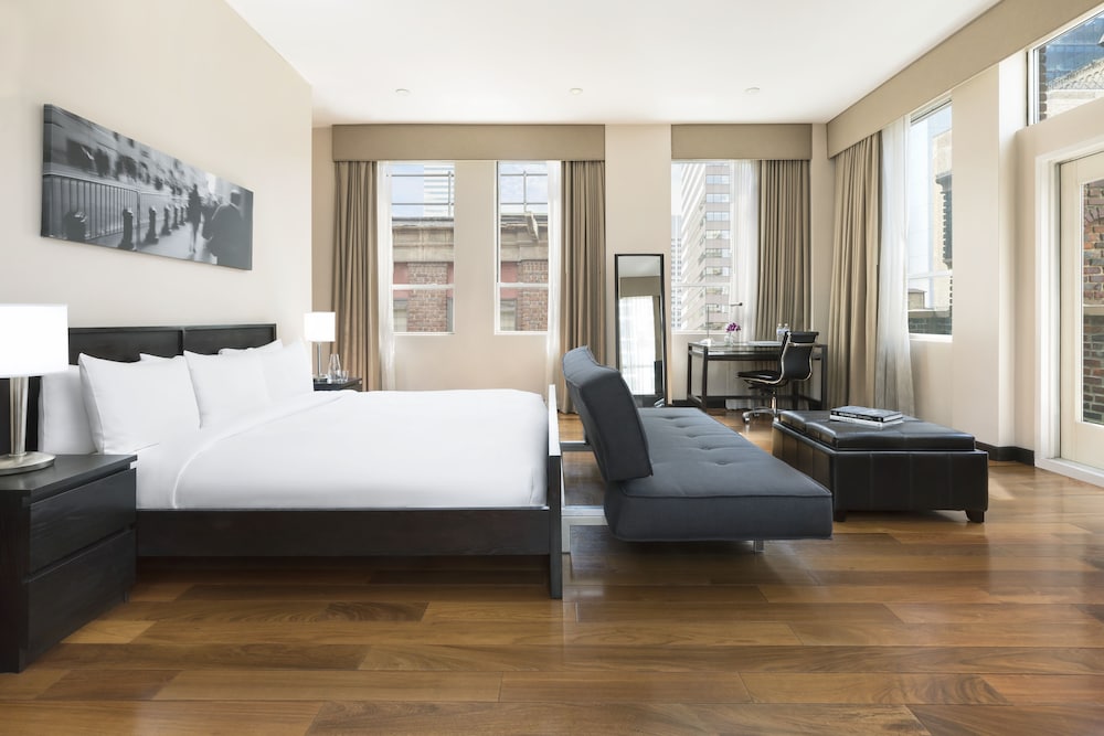 Signature Suite