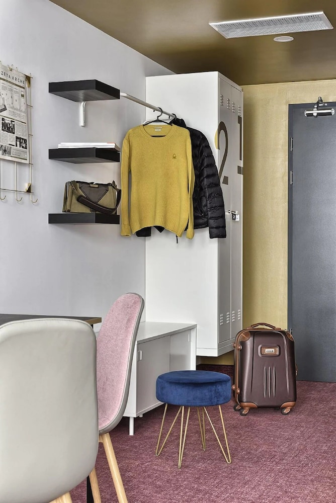 Standard Triple Room - Photo 2