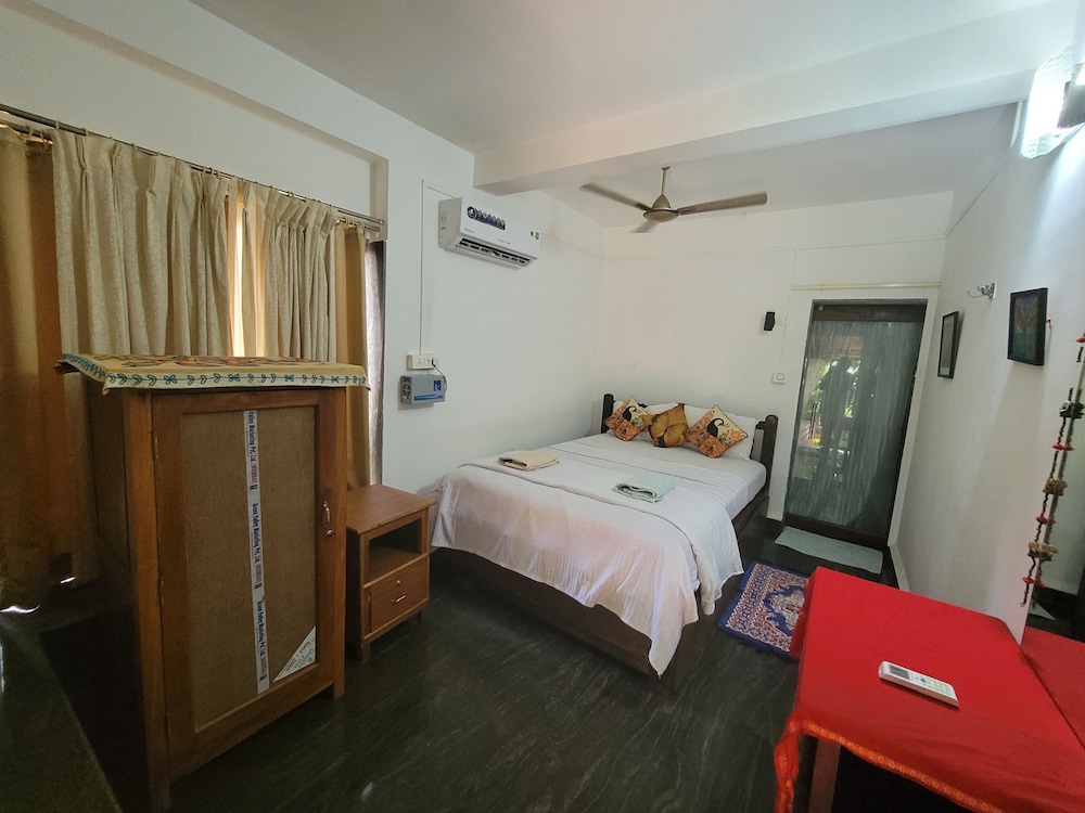 Deluxe Room - Photo 1