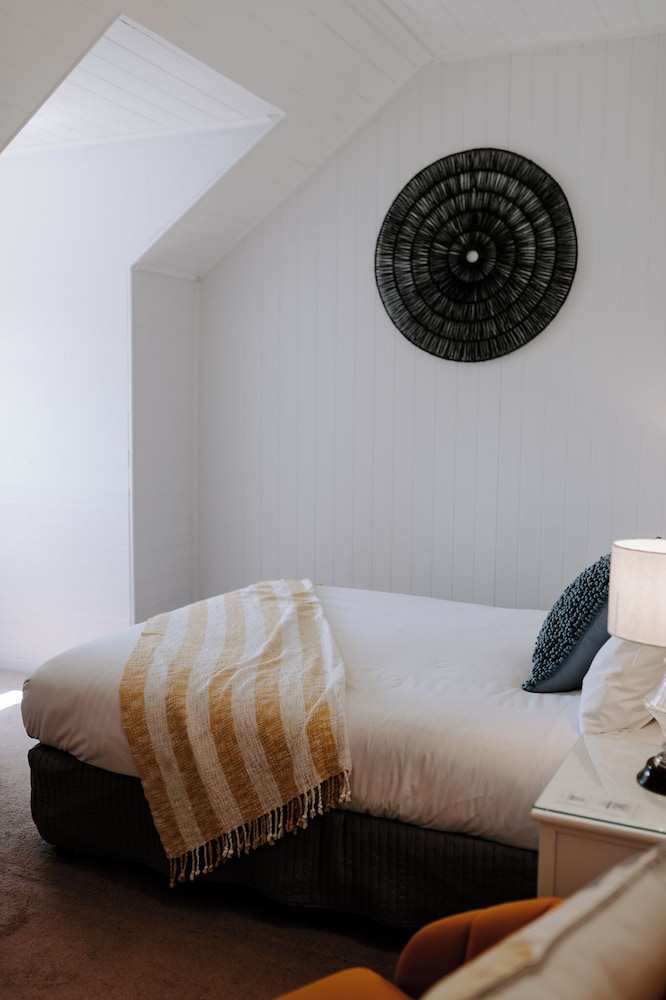 The Attic Two Bedroom Suite photo 3