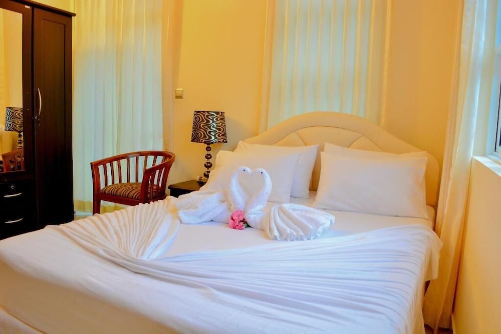 Deluxe Double Room - Photo 5