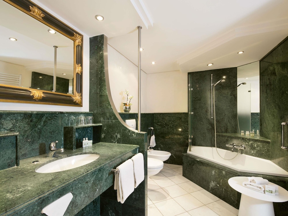 Suite, 1 Bedroom photo 2
